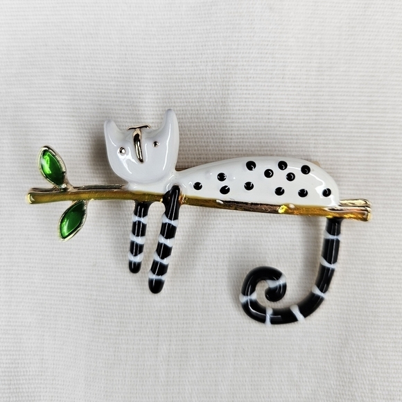 Source Unknown Jewelry - Cat On A Branch Enamel Brooch Pin NWOT Tim Burton Look Brooch Kitty Critter